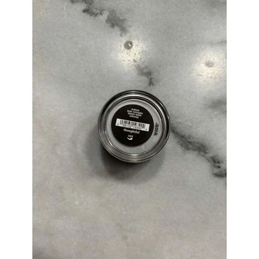 BareMinerals Loose Powder Eye Color in Thoughtful